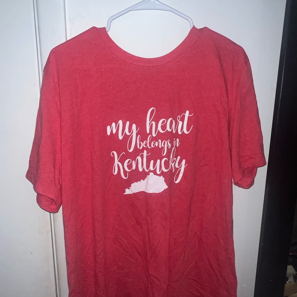 Pink Lily Red Kentucky Tee